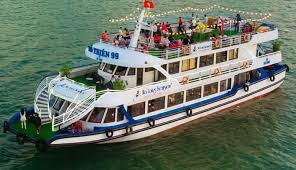 Hanoi: Halong Bay Day Tour with Cruise and Lunch