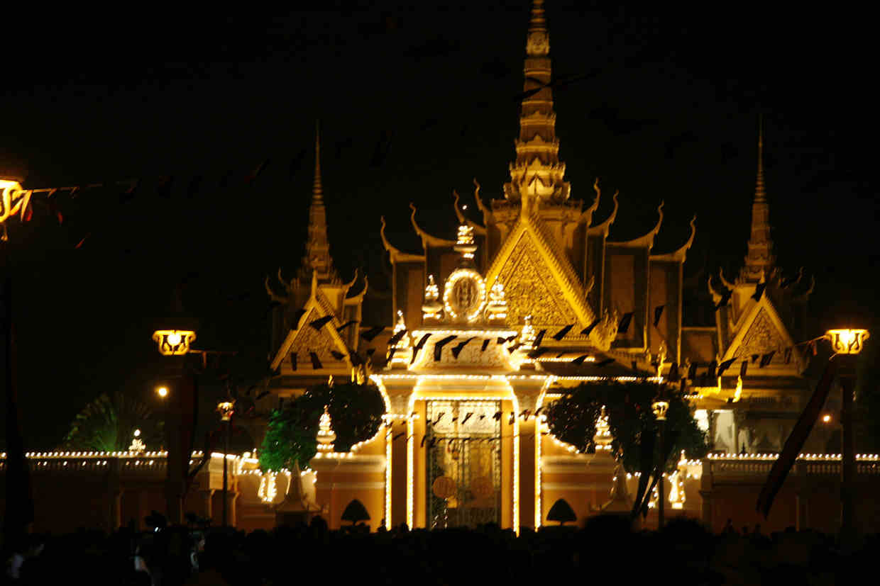 Day 01: PHNOM PENH ARRIVAL