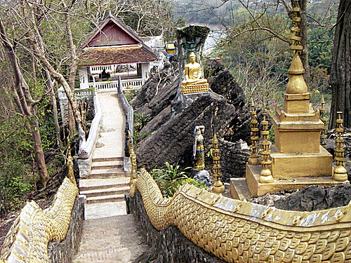 Day 06: HA NOI - LUANG PRABANG (B/D)